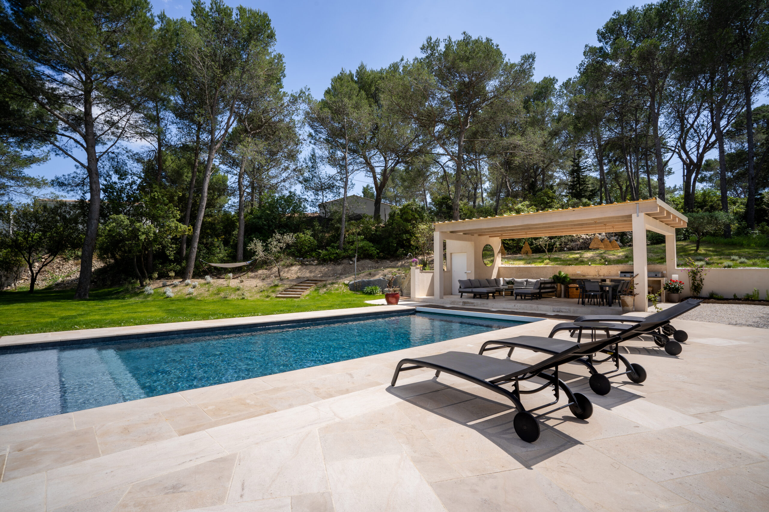 TERRASSE_PISCINE_LA_BELINIERE_JUIN_2024-95